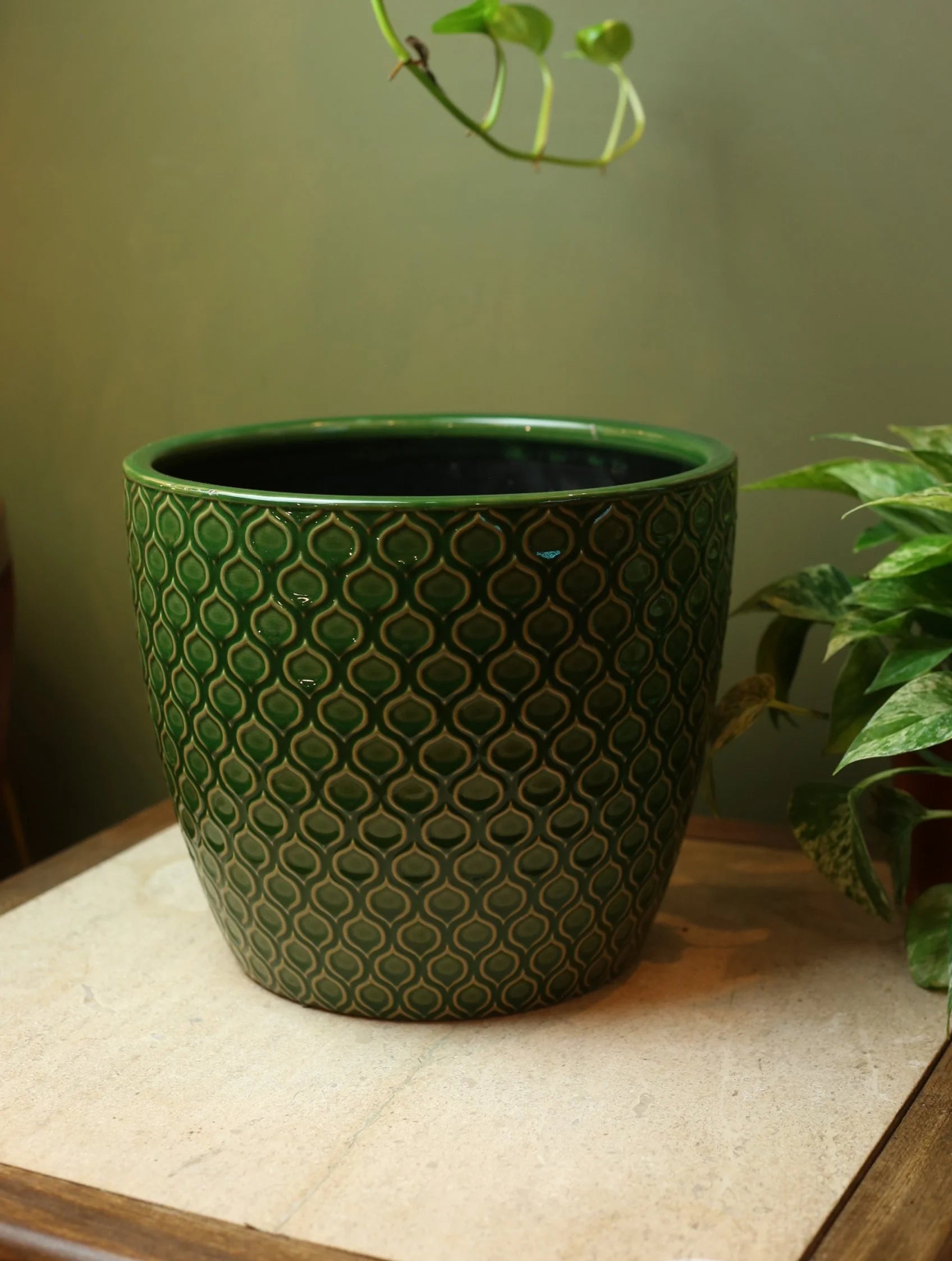 Green Geometric Plant Pot - 11 Inch