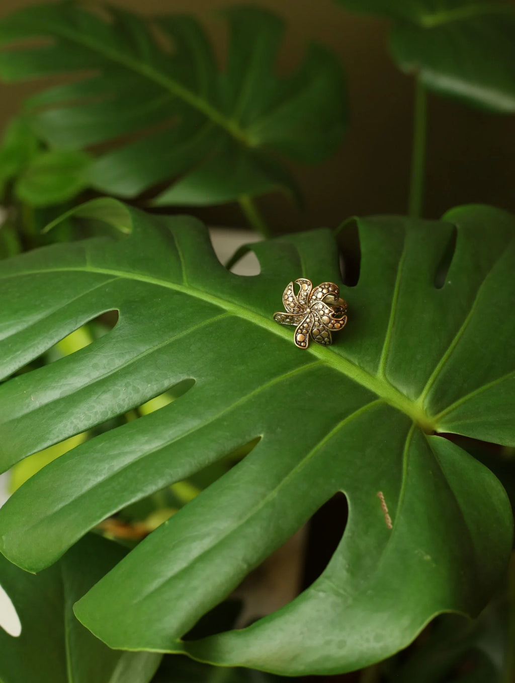 Abstract Flower Ring Size 5
