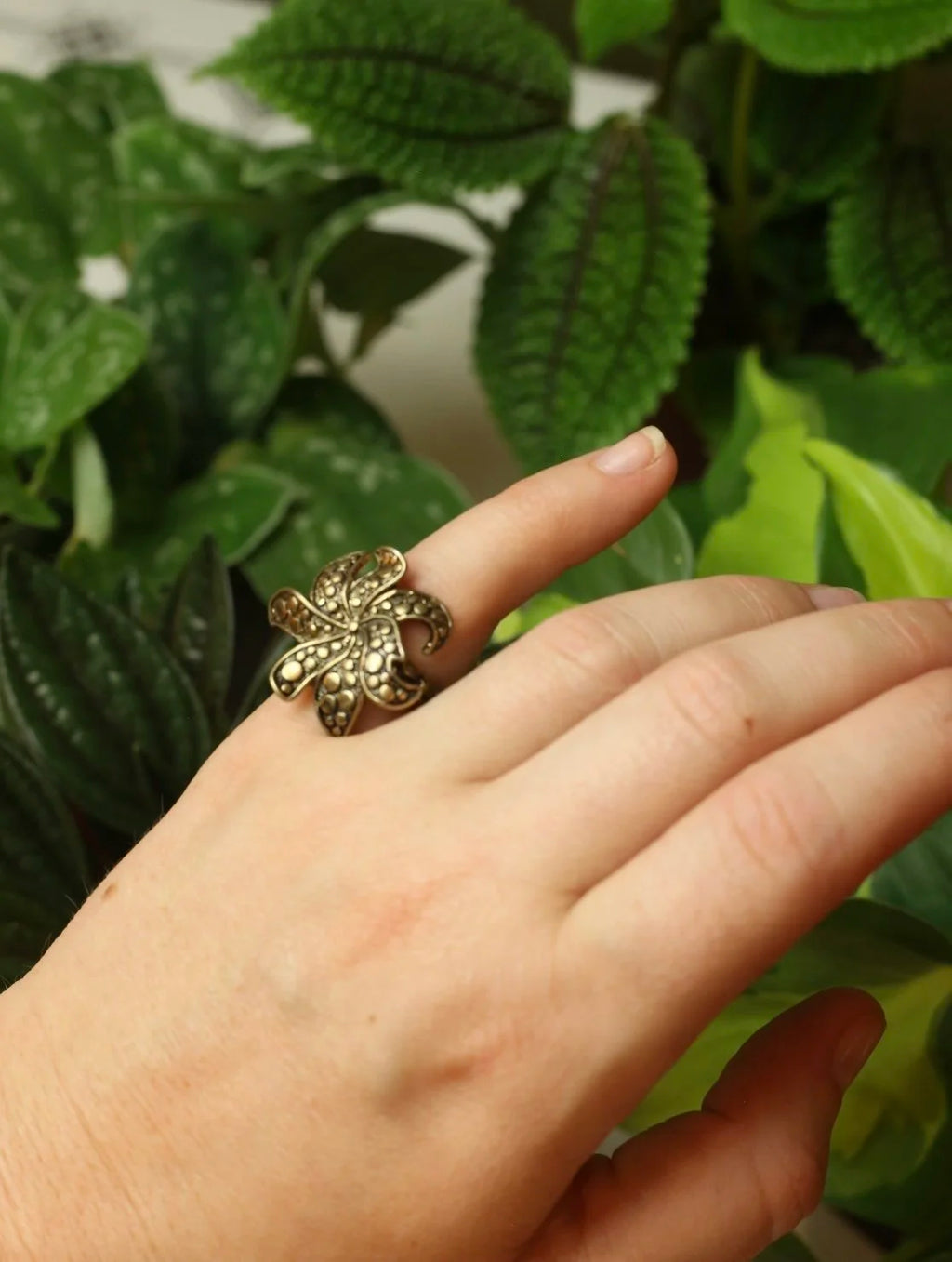 Abstract Flower Ring Size 5