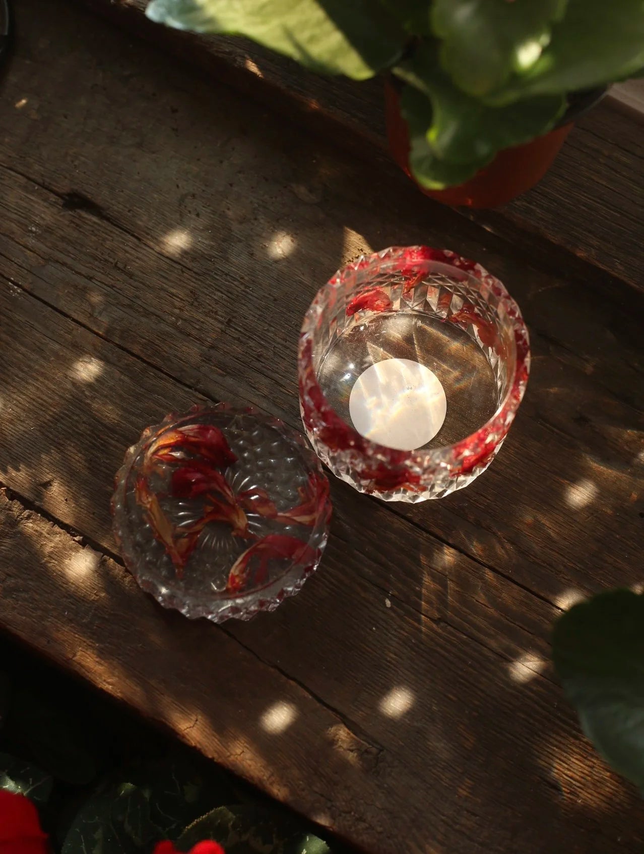 Antique Style Red Floral Resin Jar