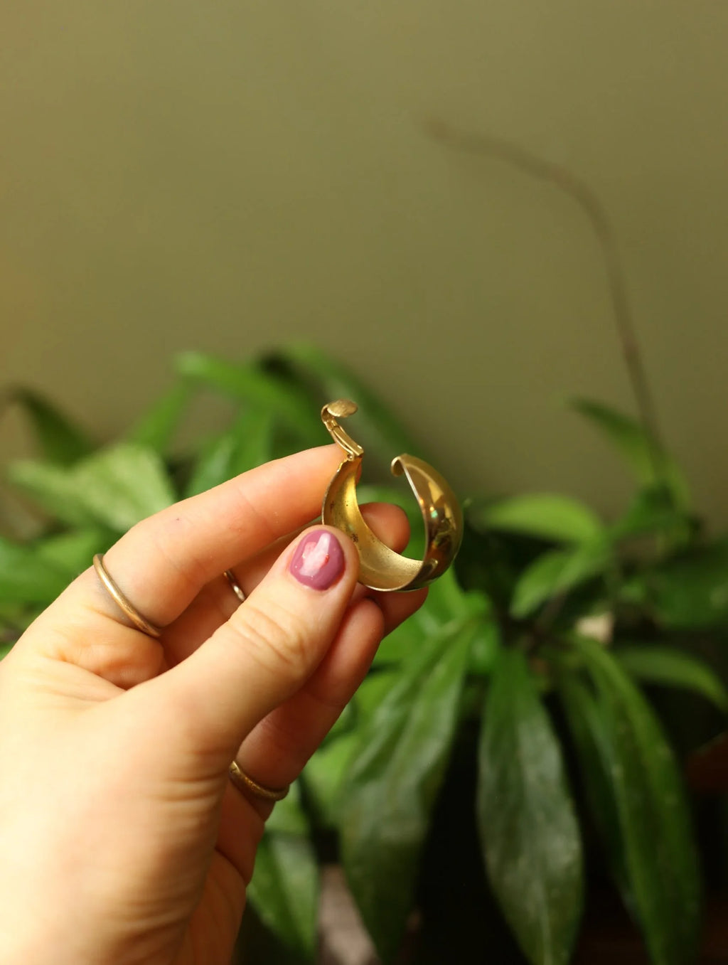 Gold Tone Hoop Clip On Earrings