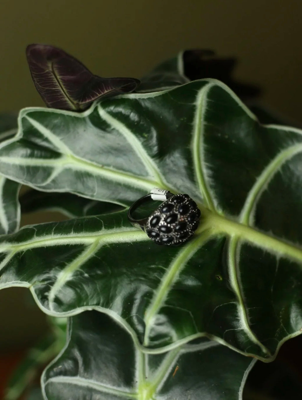 Black Gem Dome Ring - Size 10