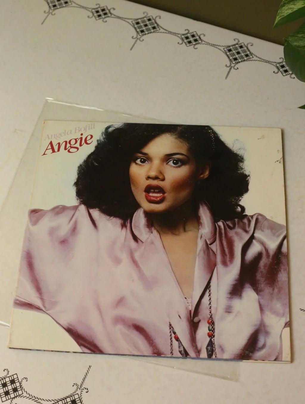 Angela Bofill – Angie