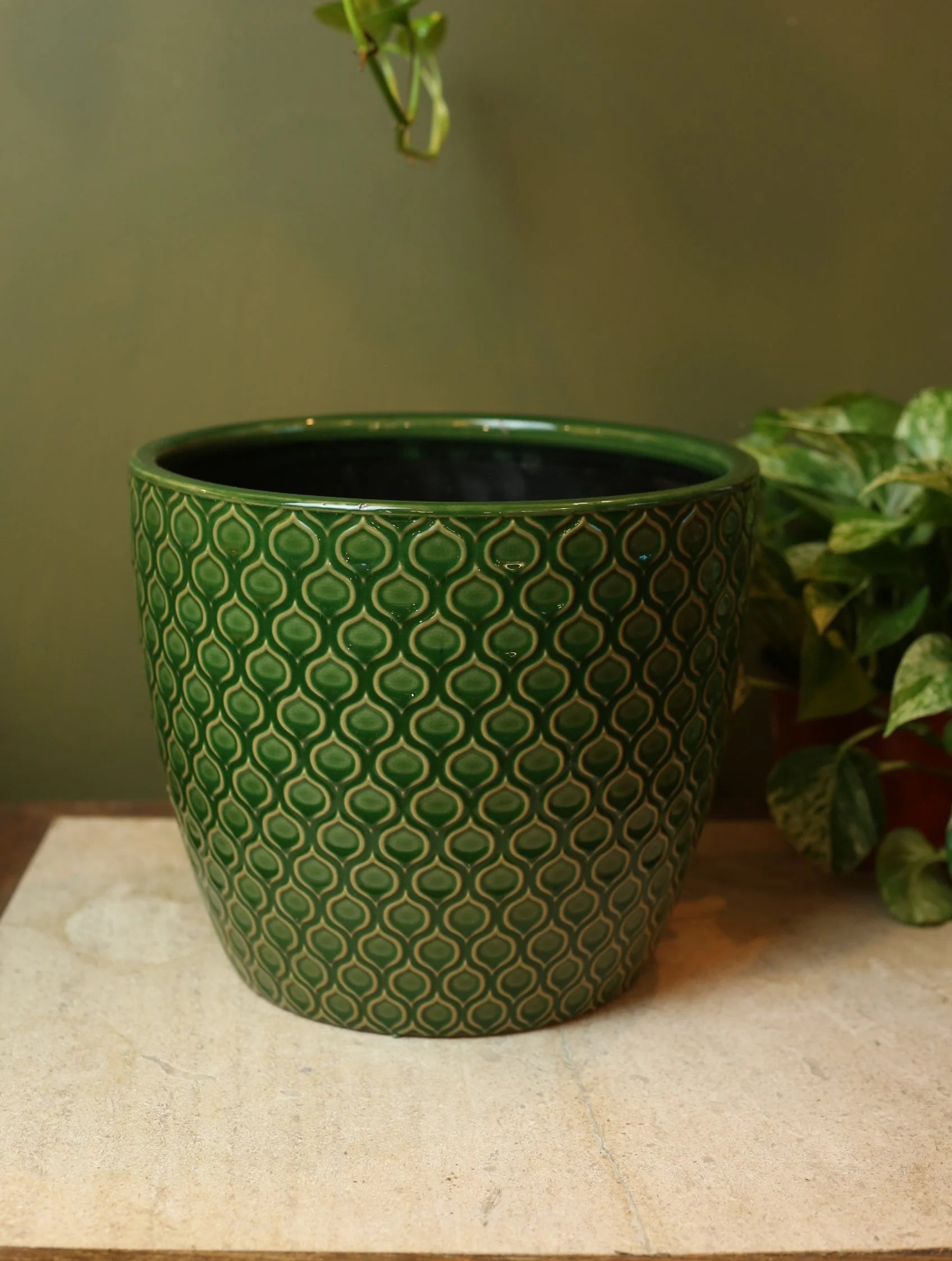 Green Geometric Plant Pot - 11 Inch