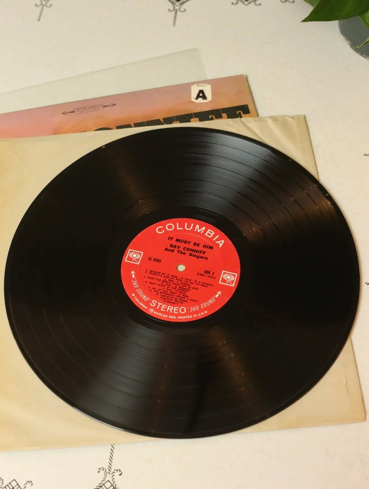 Ray Conniff And The Singers – It Must Be Him