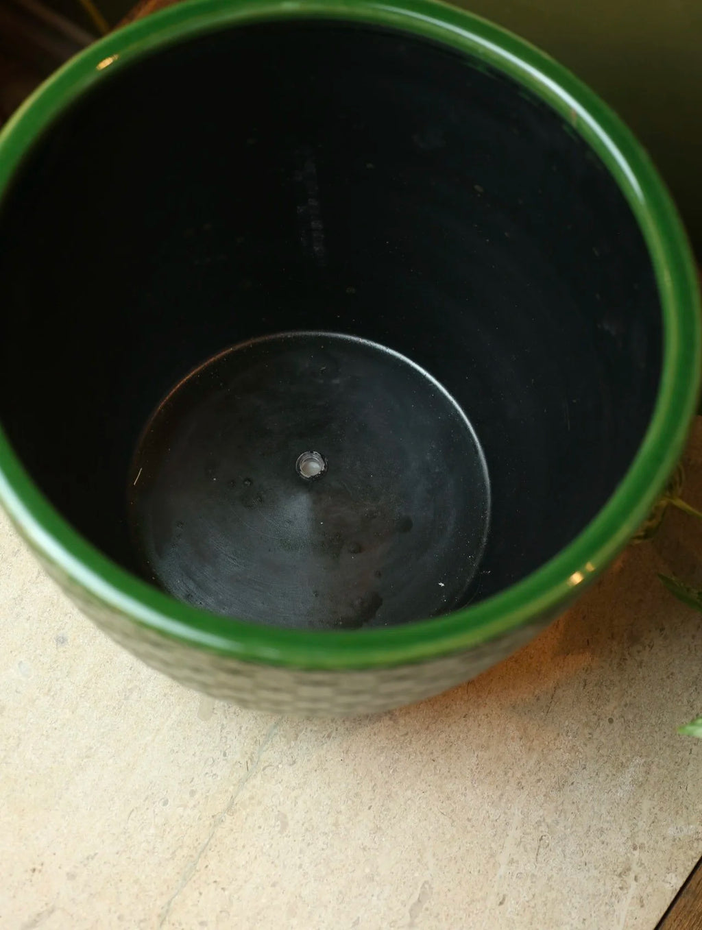 Green Geometric Plant Pot - 11 Inch