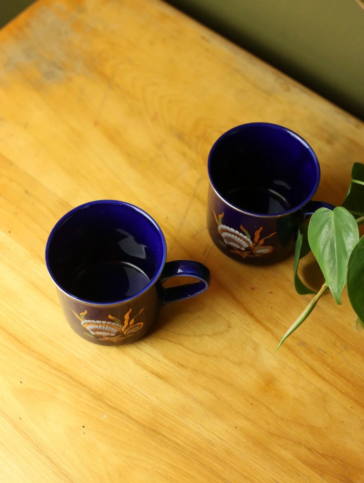 Vintage Blue Atlantic Beach Mugs