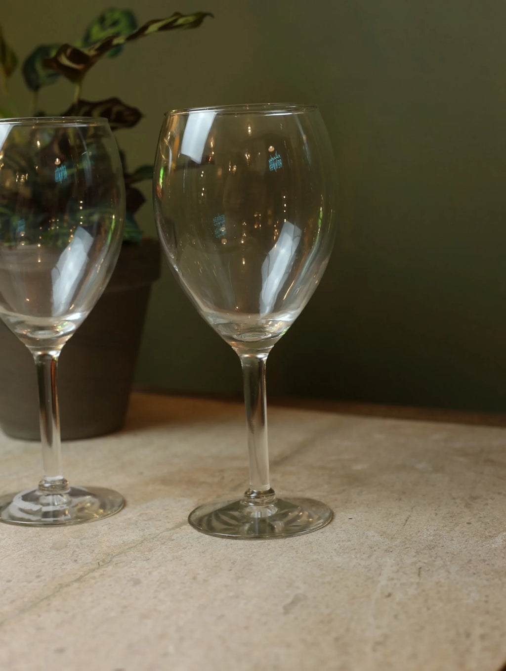 Teardrop Wine Glass