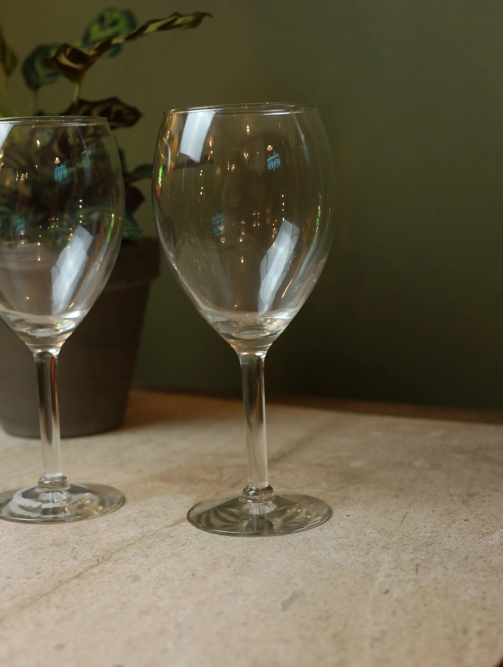 Teardrop Wine Glass