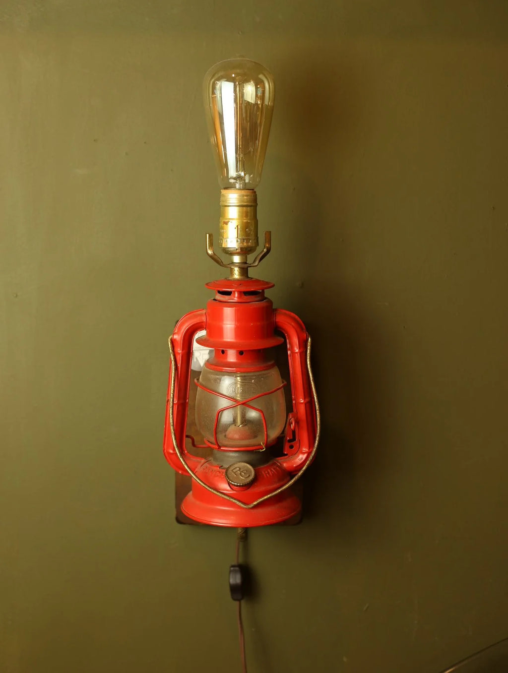 Red Lantern Sconce Lamp