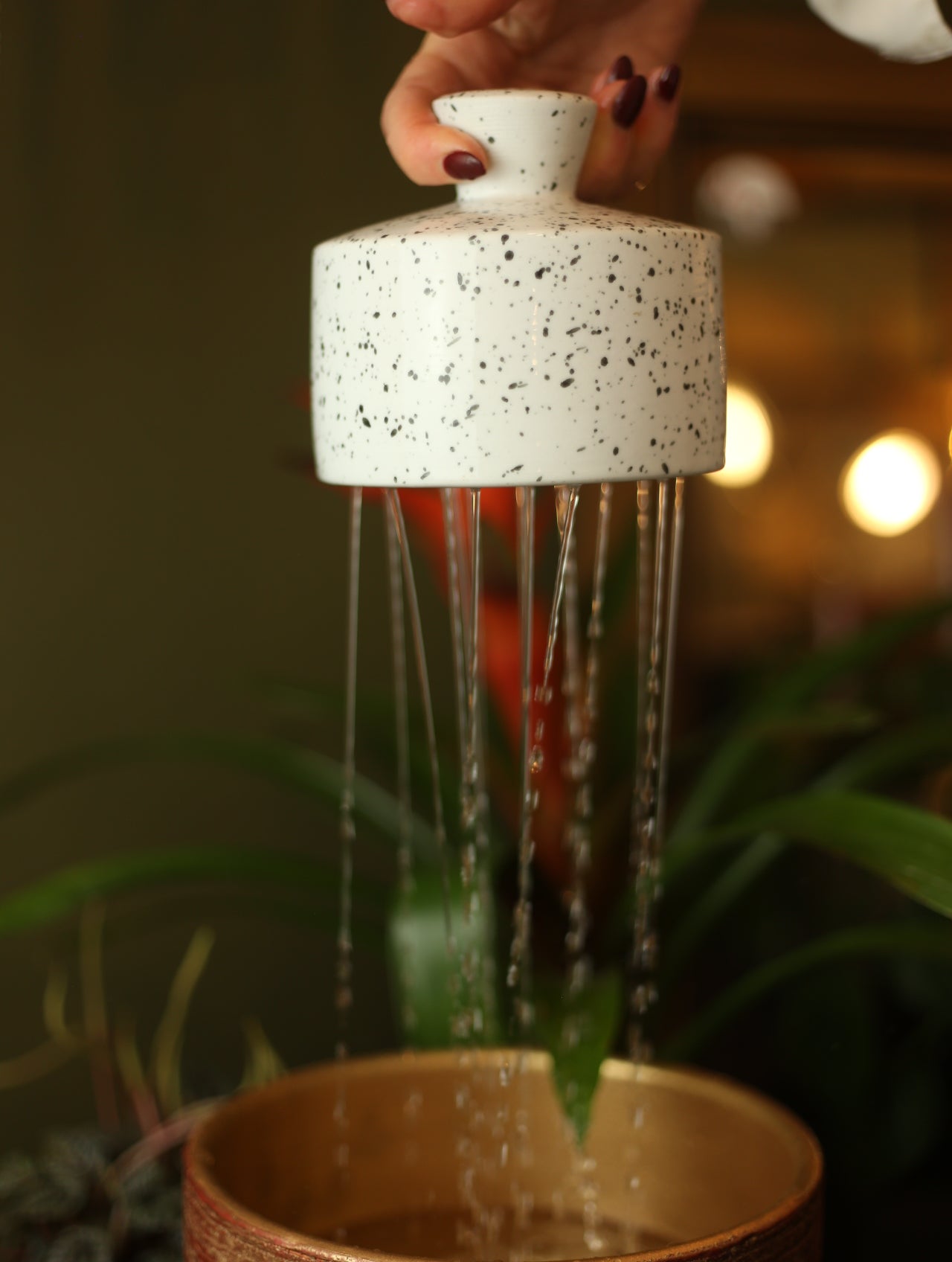 Speckled White Watering Bell