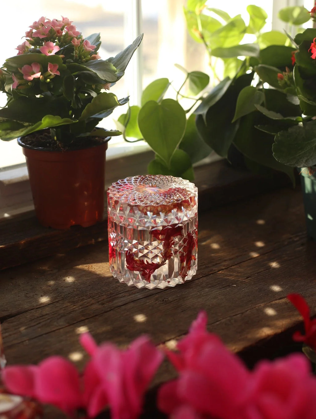 Antique Style Red Floral Resin Jar