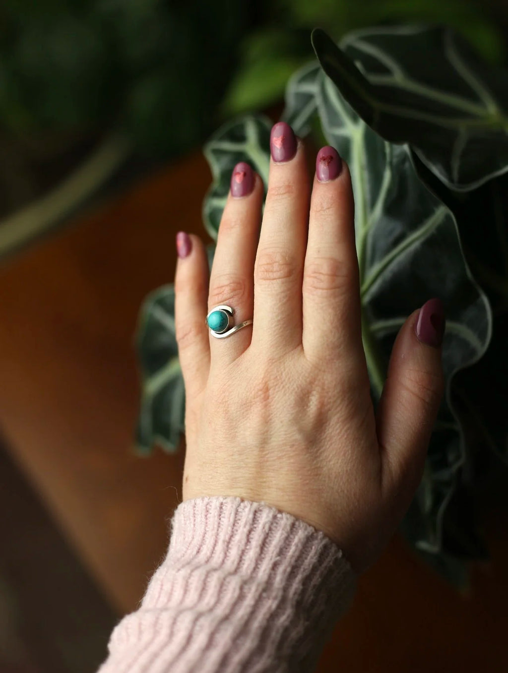 Turquoise Wave Silver Tone Ring - Size 6.5