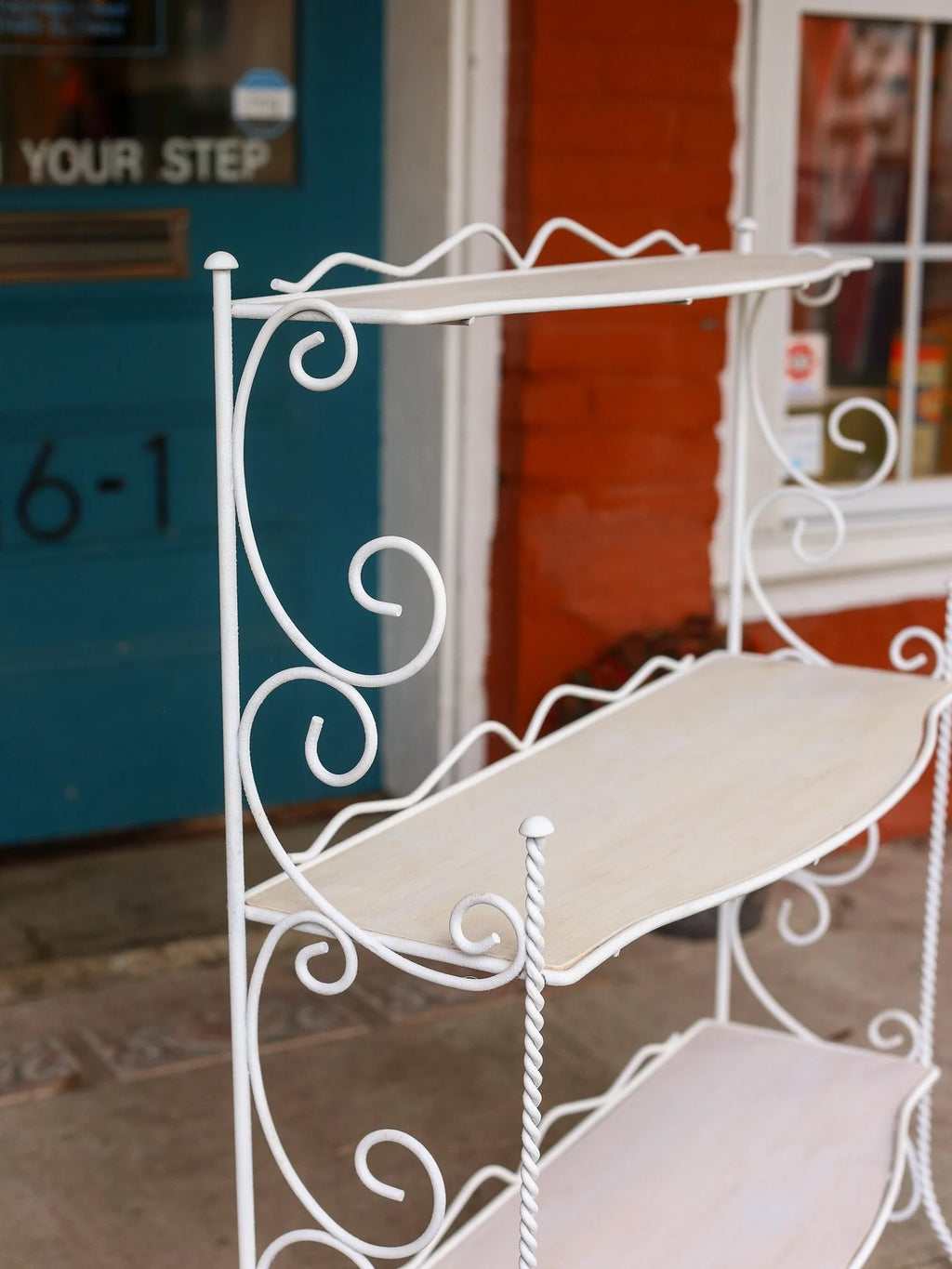 White Wrought Iron Plant Stand