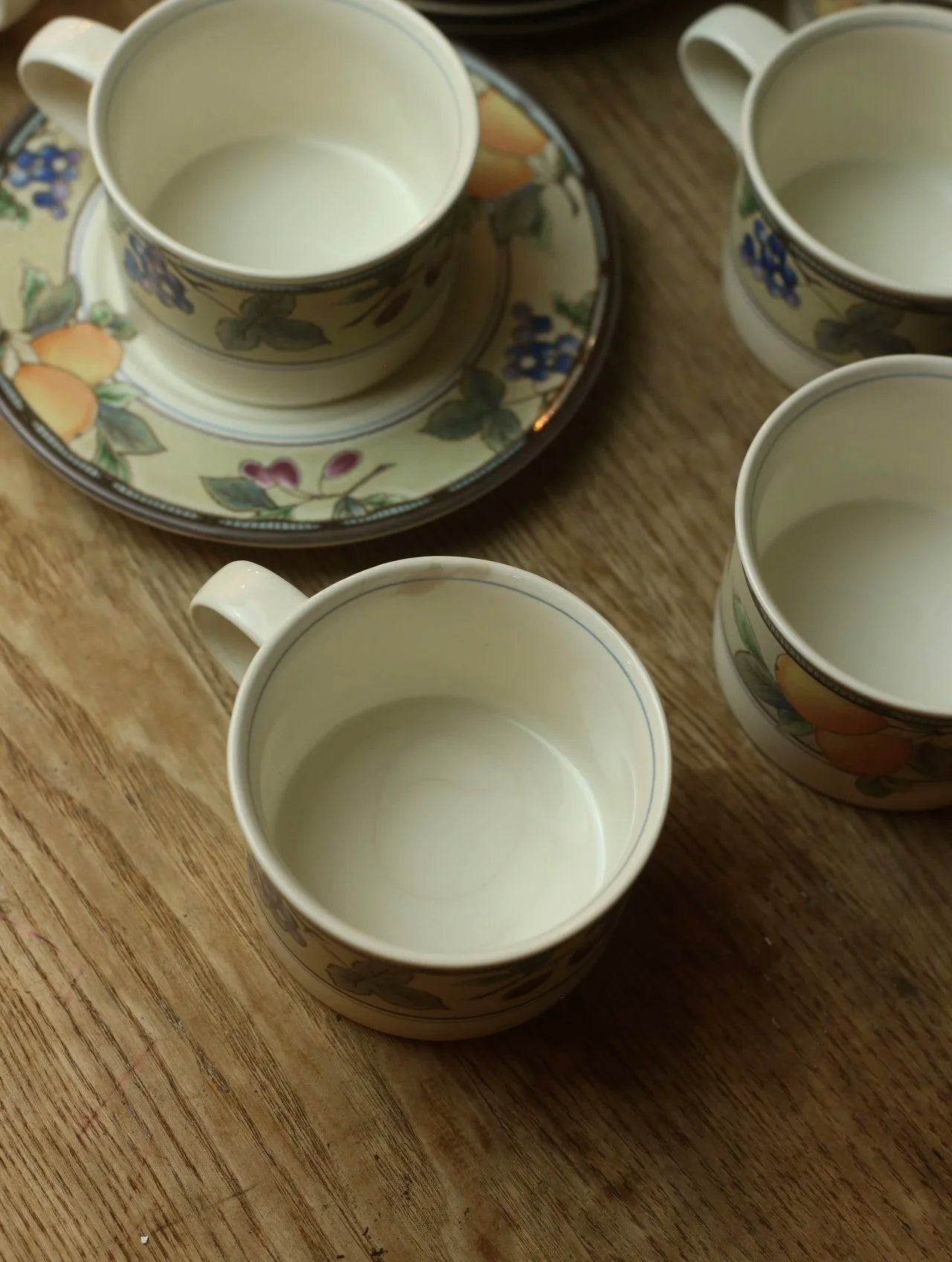 Garden Harvest Tea Cups & Plates