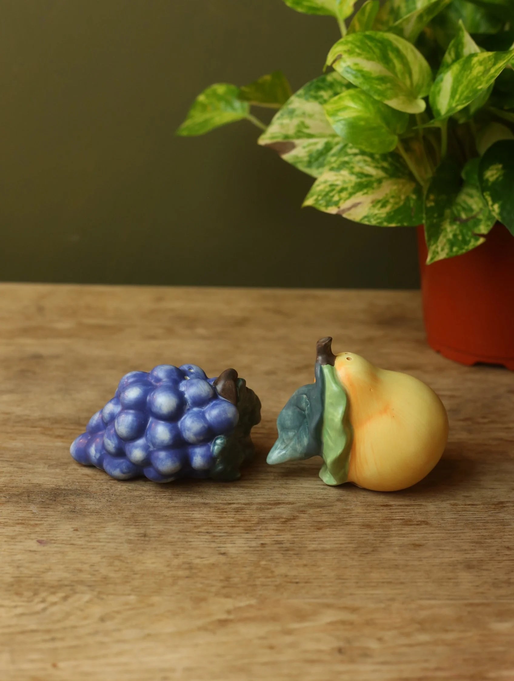 Garden Harvest Grape & Pear Salt & Pepper Shakers